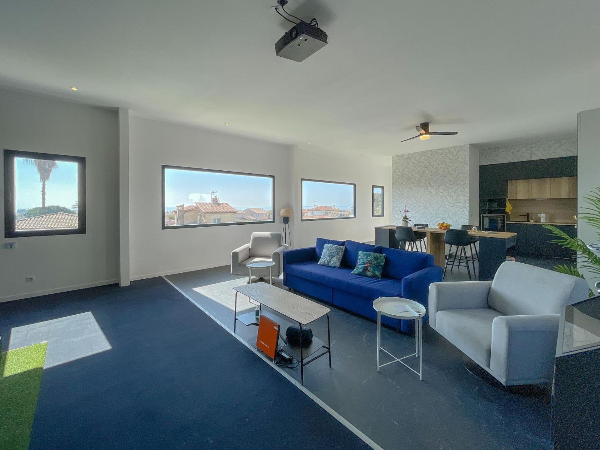 Deluxe Double or Twin Room Pool Access